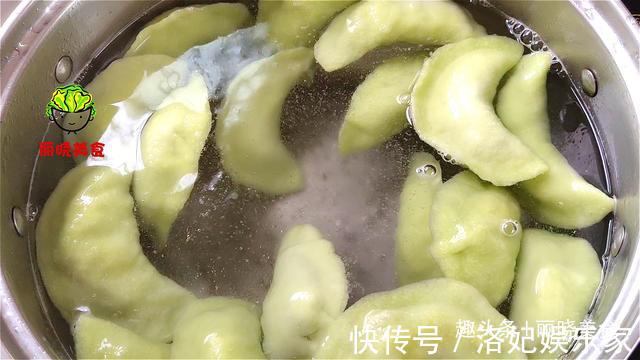 饺子|夏季炎热，教你做黄瓜馅的饺子，清淡营养还好吃，全家都爱