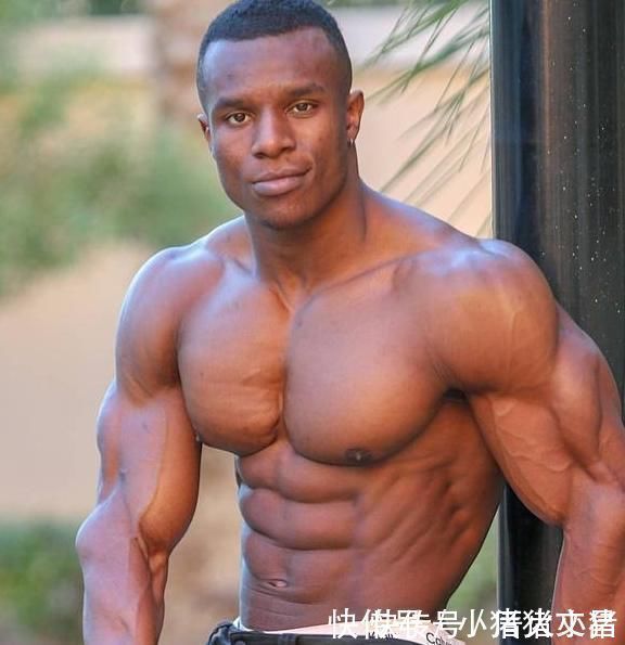 肌肉|一直卧推胸肌还不长?5个错误让你白练!学会方法练出宽厚胸肌!