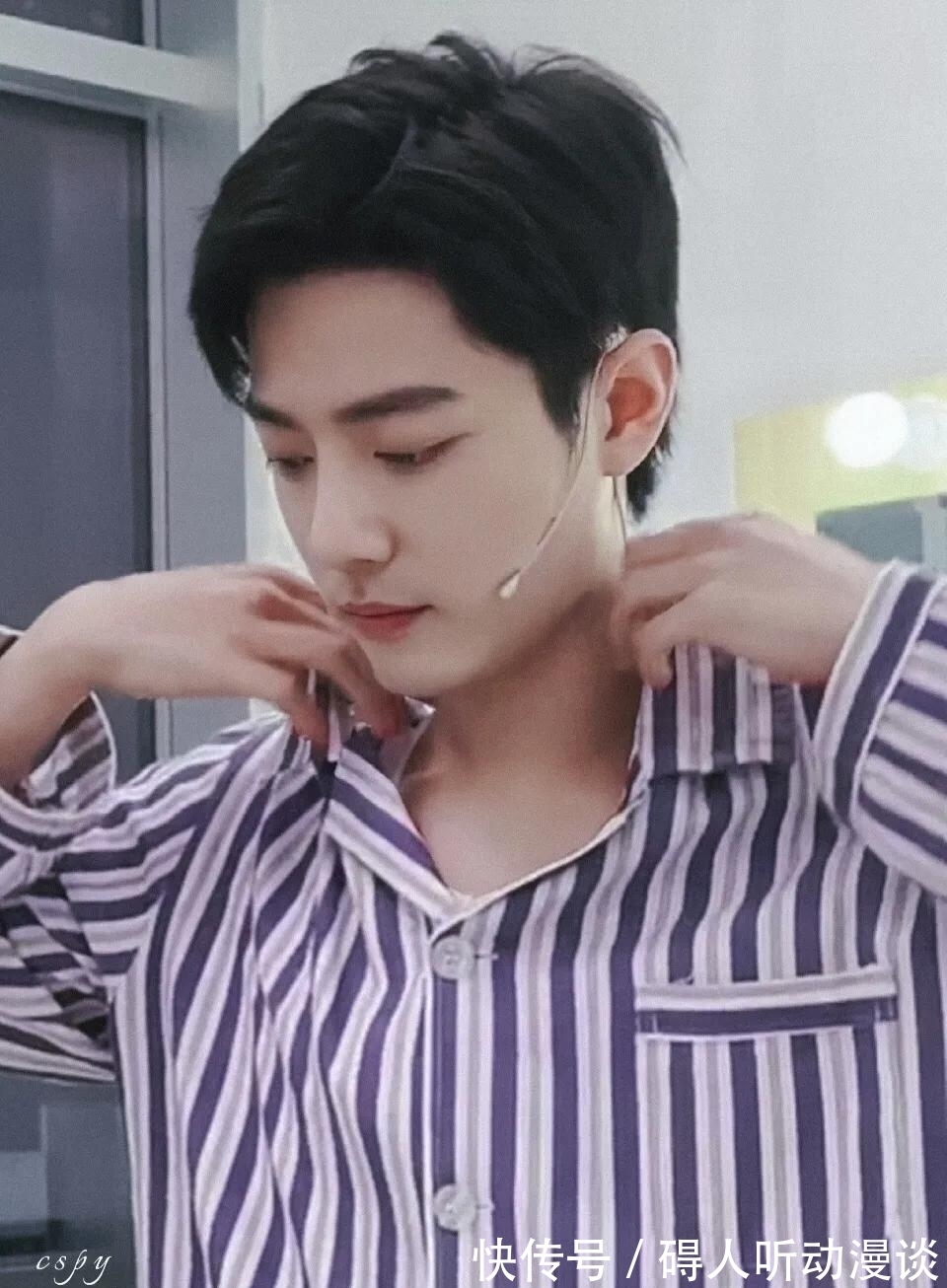 号服|穿病号服的肖战一次性做65个俯卧撑，引来一众挑战者！