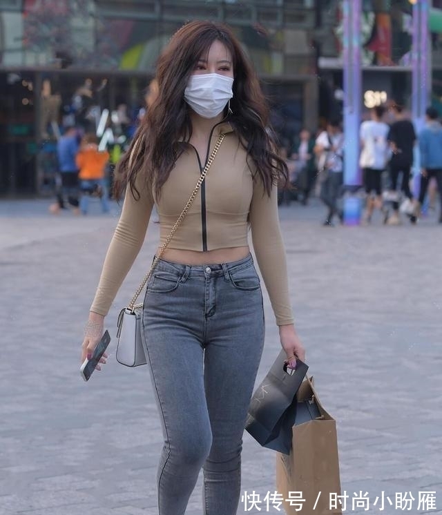 打底裤|打底裤的穿着更遮肉,突出轻熟女性魅力,修饰身材的缺点