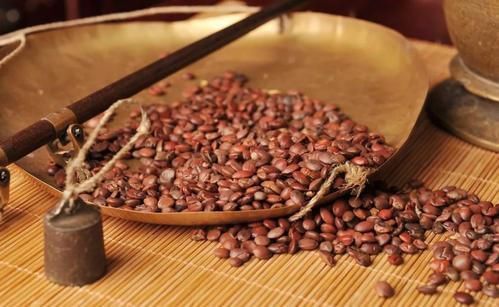 睡眠质量|神经科主任:失眠调理很简单,一种“零嘴”可劲吃,失眠悄悄好了