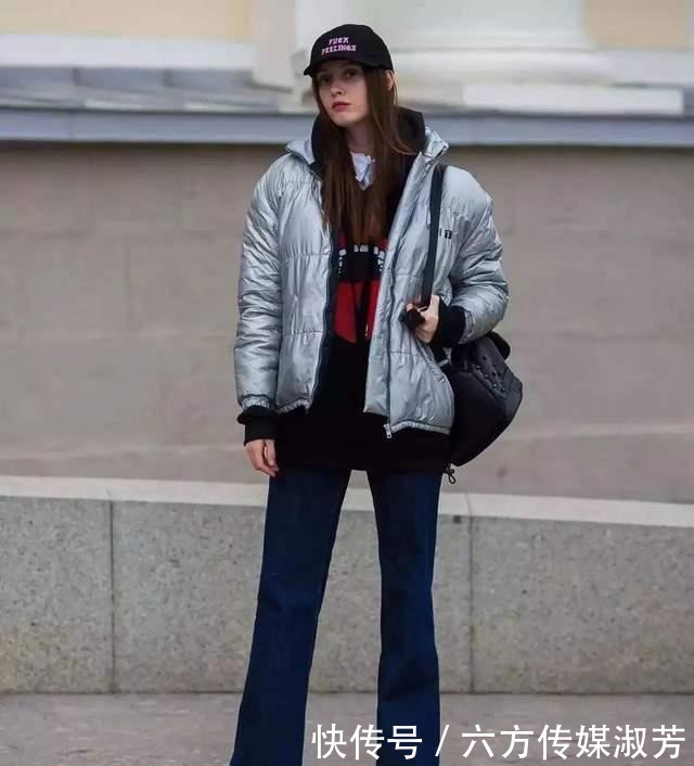 最近火了一种穿法:卫衣+羽绒服,时髦显瘦,承包整个冬季的时尚