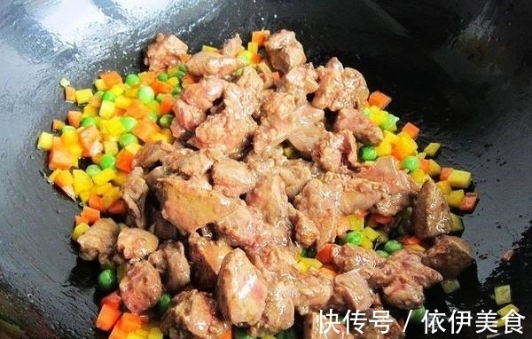 它是“小人参”，立秋后常给孩子吃，开胃吸收快，孩子个头能猛蹿