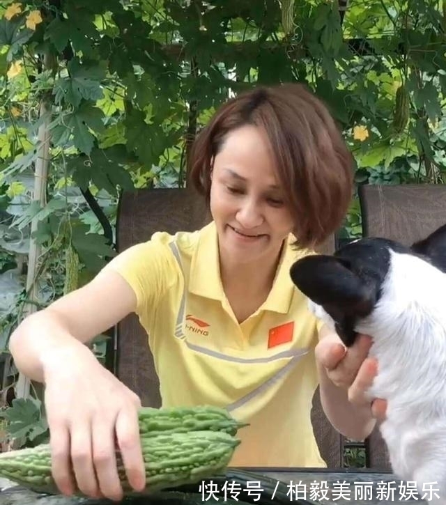 苏东|奥运冠军高敏,历经两段婚姻俩儿子一文一武,51岁的她依旧美丽