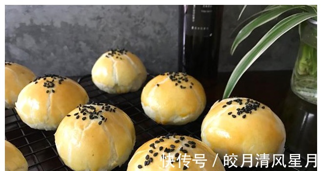 过年送礼用它倍有面儿,层多馅香,酥到掉渣,2分钟教你做!
