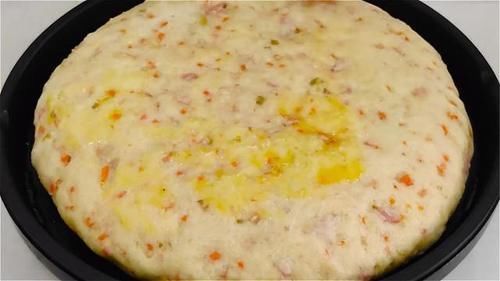 家里有面粉试试这样做,比馅饼简单,比包子好吃,我家一周做3次