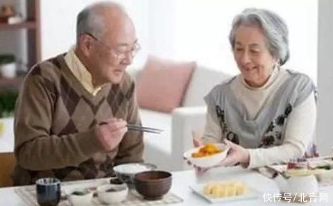 老人“清淡飲食”過度 小心營養不良