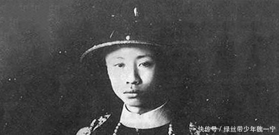 烧饼|溥仪在街上尝了一口烧饼，尝了一口脸色变了太监竟然骗我几十年！