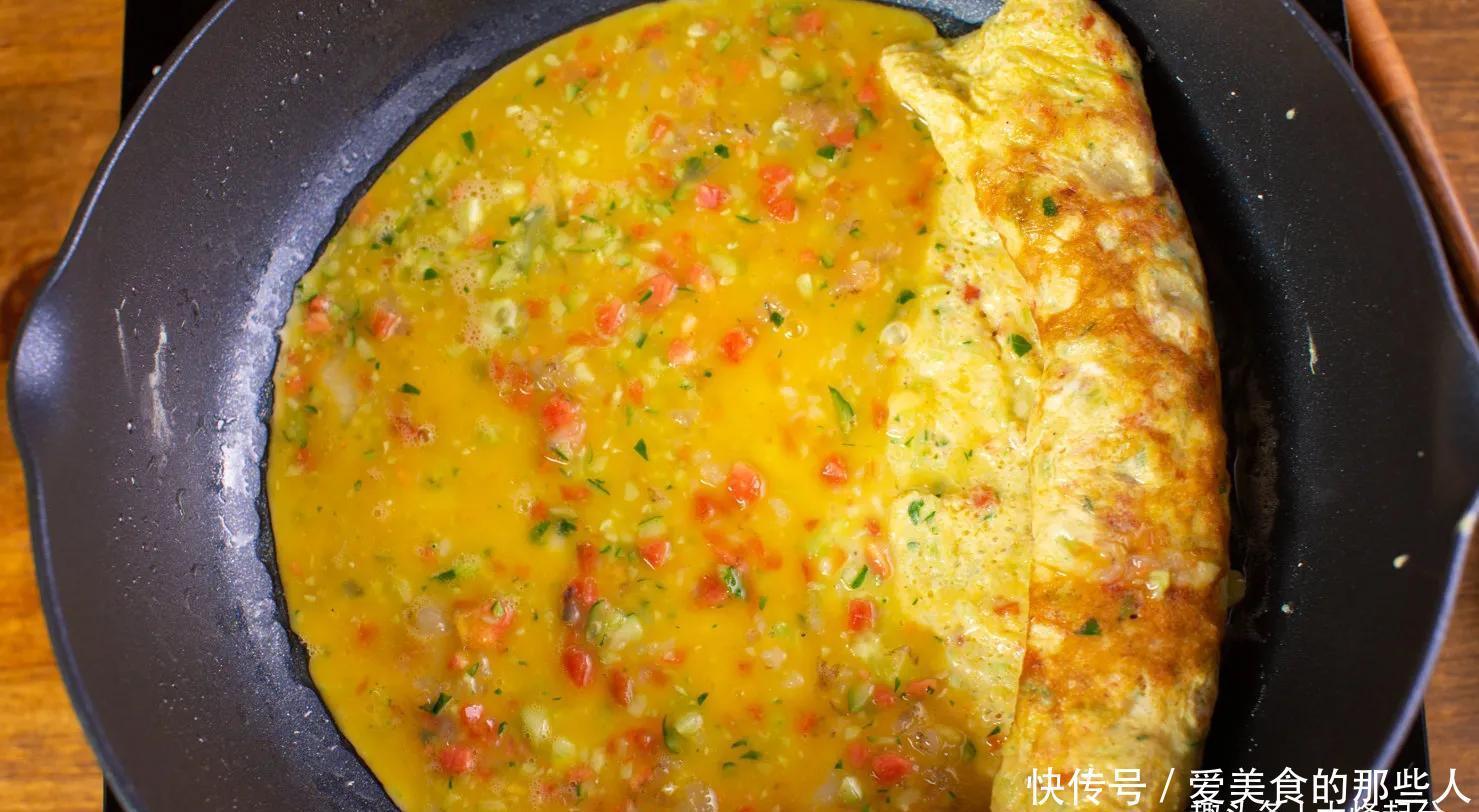 鲜蔬虾泥蛋卷,早餐一定要试试它!营养丰富,造型好看