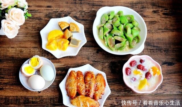 妈妈|全职妈妈没假期,早餐每天照常做,七天早餐食谱分享,好吃又好做