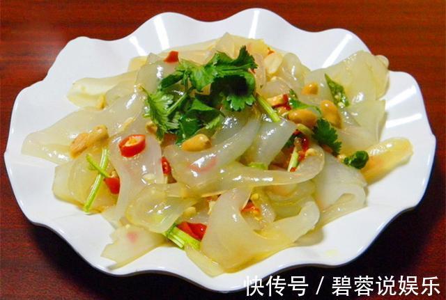 家常菜此做法，特馋人，吃一口满嘴香，香辣解腻，胃里暖烘烘