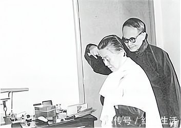 洗澡之后#钱钟书去世后，费孝通想与他的妻子再续前缘，杨绛不要知难而上