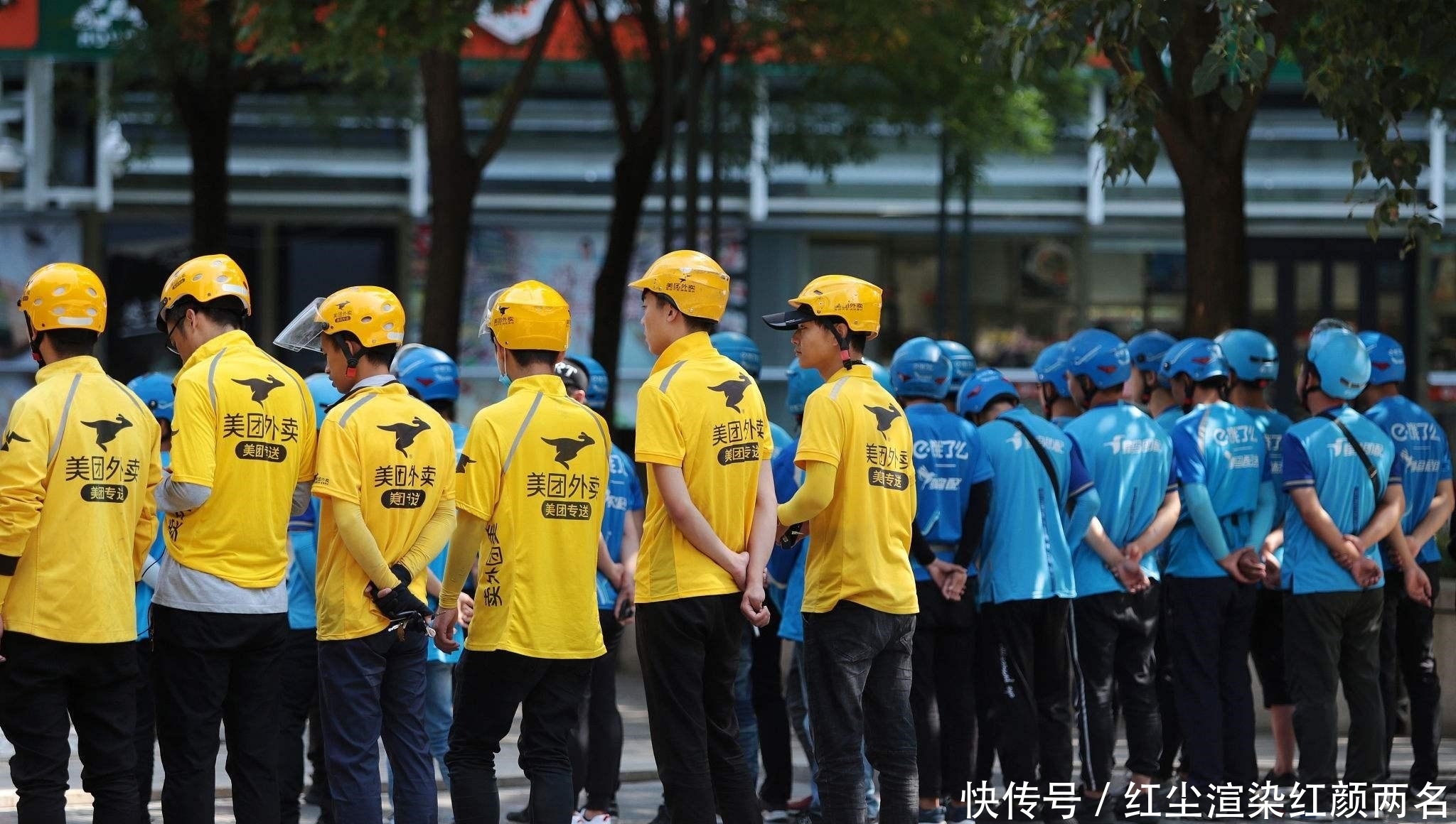 计划|美团外卖推出同舟计划:100名骑手将成为首批产品体验官,升官了