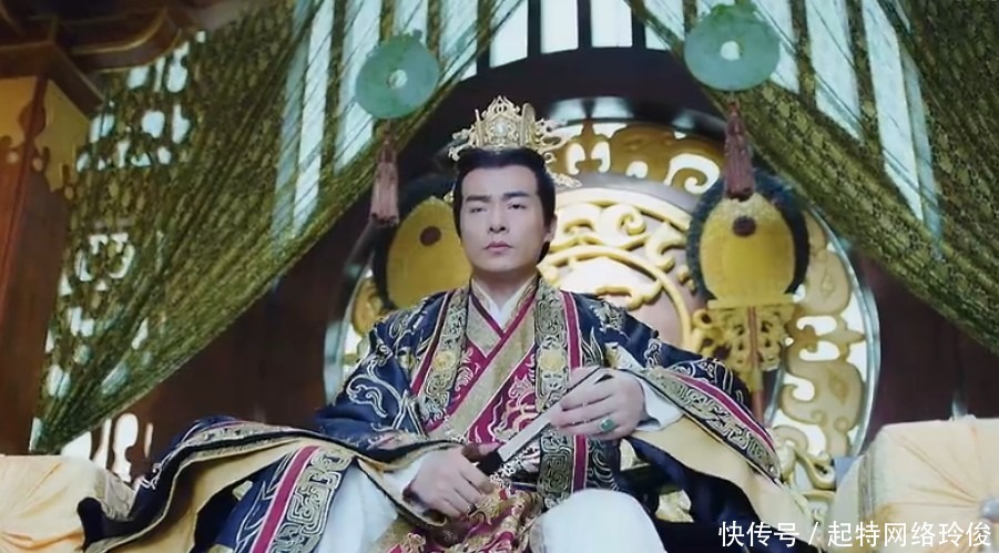 政于|她功比孝庄和慈禧，一生辅助过五位君主，三次垂帘听政后还政于君