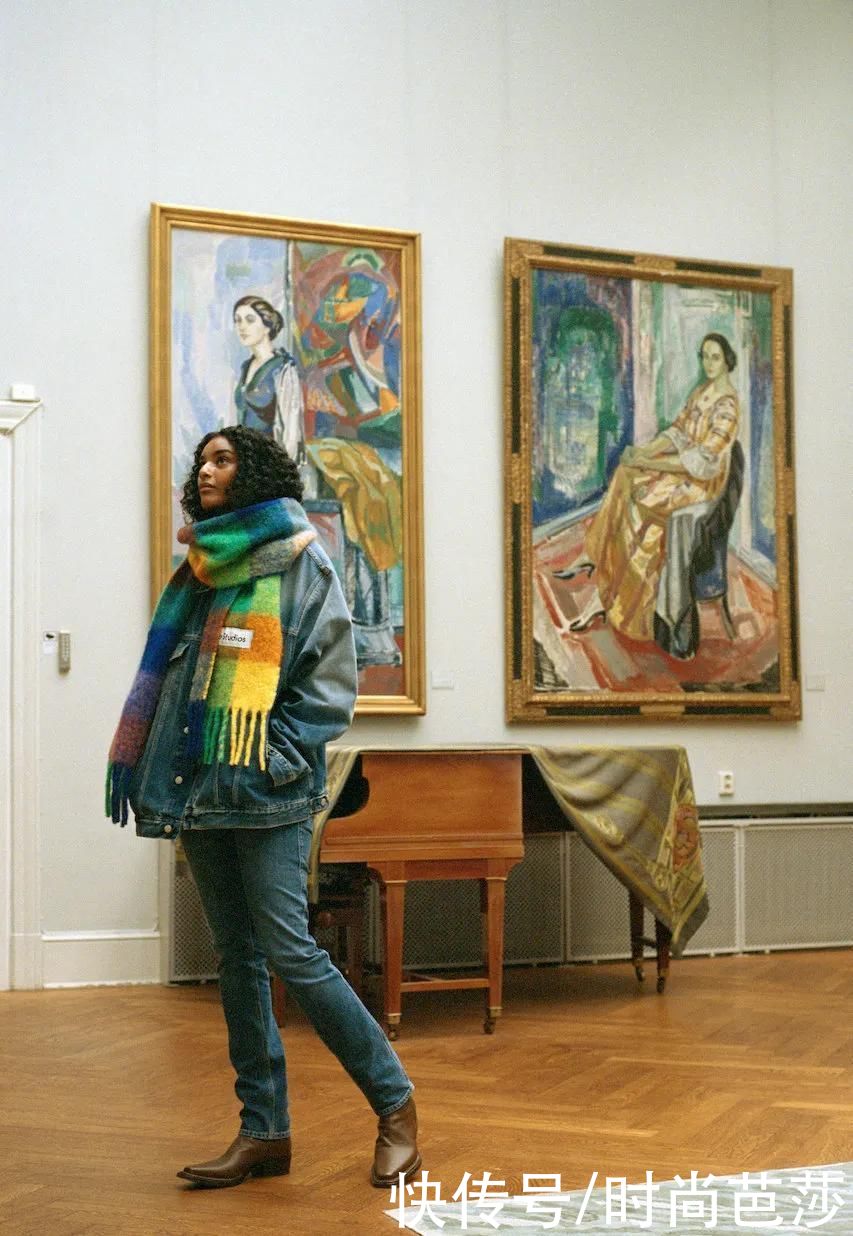  围巾|会挑围巾的女孩，衣Q不会太低，比如Jennie