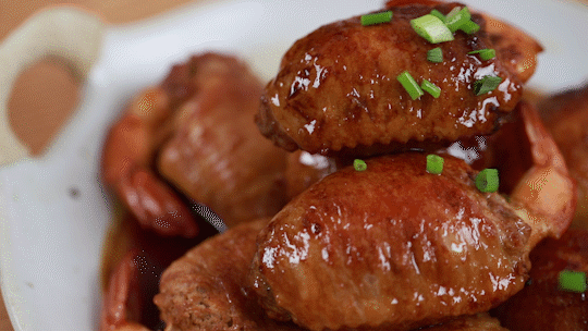 有鸡有肉还有虾