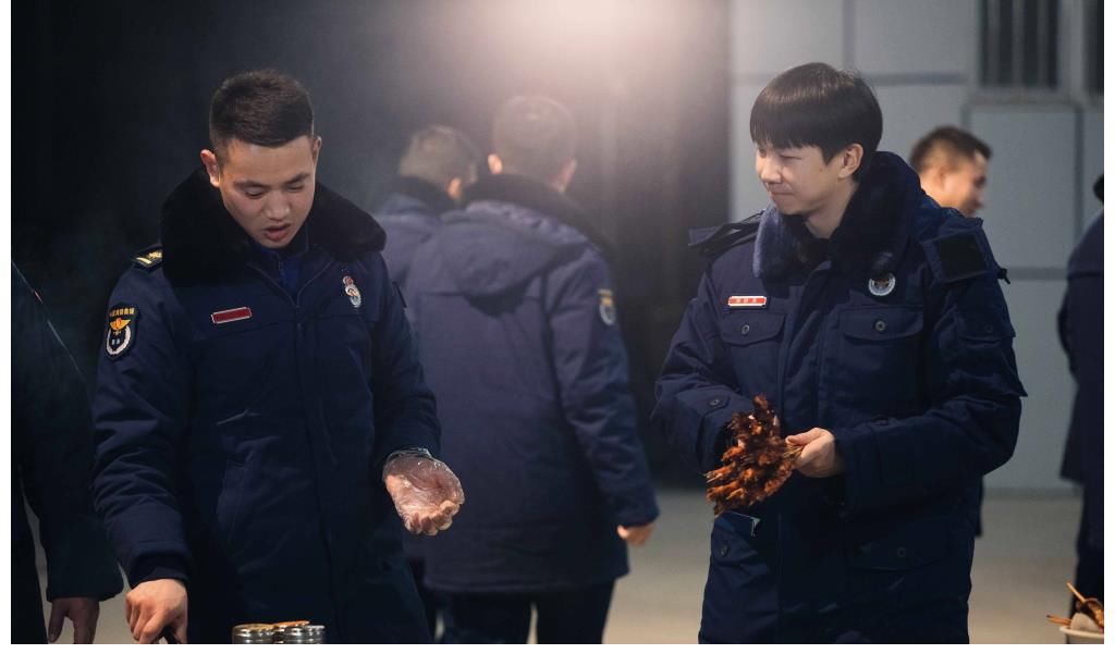 《我们的滚烫人生》取戒指训练 张淇李承铉体会求助者心理