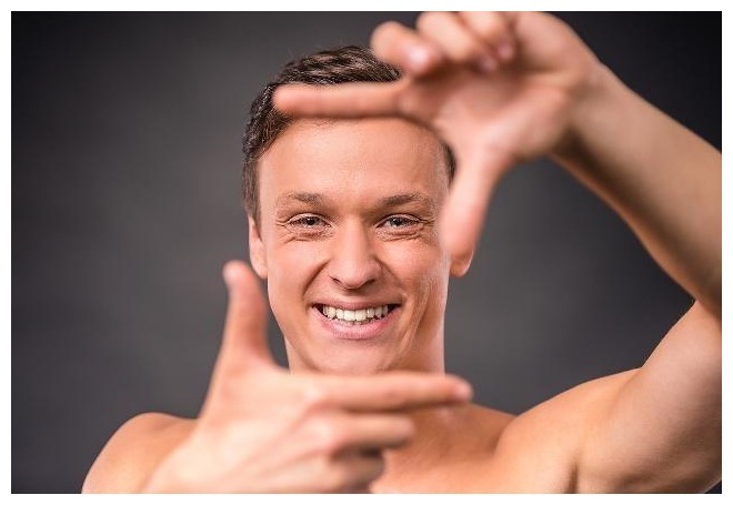 小知识|男人不想老太快，3种食物当“零食”，或许会让肾更“强壮”