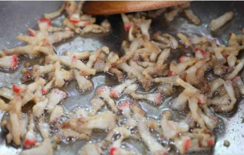 相传妈祖最爱吃的紫菜焖饭,赶紧学起来,一碗不到10元