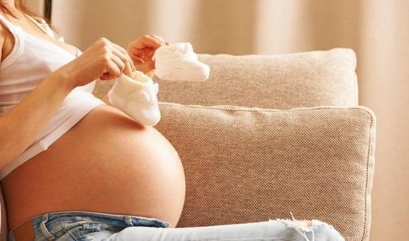 孕妇|孕期让孕妇尴尬的2个事情,孕妈被困恼也不好意思说,你有过吗