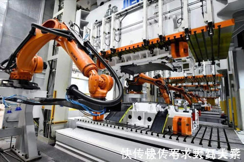 宁德时代|1000km!这两款车型下月发布!原来是马云参与制造?