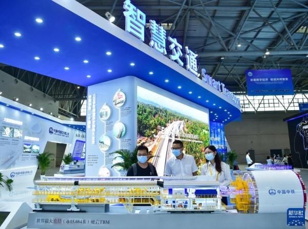 王全超|奔跑吧，智能化！——2021智博会“开箱”体验