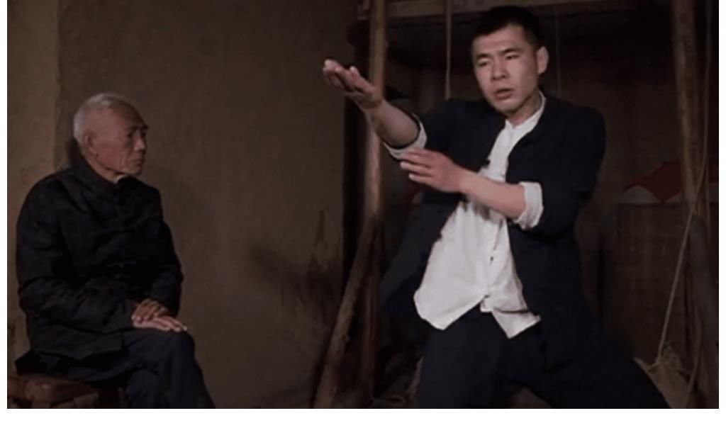 昂拳|郭大侠:中国大侠火到国外,拳拳凶猛拳拳见肉,把人撞飞数米远!