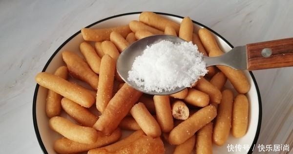 童年经典的零食,味道在记忆中,教你在家里轻松做,香甜酥脆