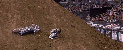 |搞笑GIF:好玩是好玩 就是有点费舌头