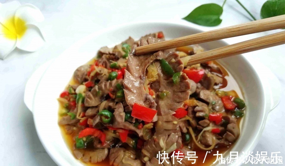 泡椒|夏天吃此菜胜人参，才6元一斤，没精神多吃点，切丝炒菜又脆又香！