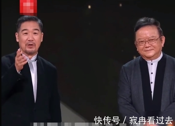72岁王刚罕见露面上综艺!与老搭档张国立再合作,台上险些打到脸