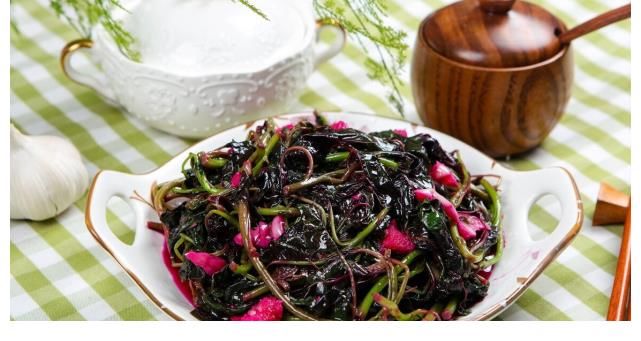 牛奶|世界组织呼吁停止食用，比牛奶还伤骨骼，提醒家长：尽早撤下餐桌