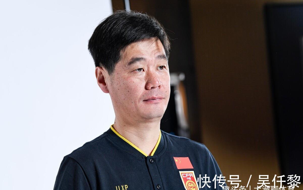 中国|来了,越南足协开始“整活”!国足李霄鹏教练、中国足协压力大了