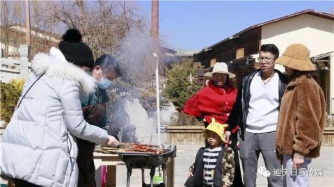 中年|【新春走基层】不宅家，不远行，在香格里拉，你还可以这样过年