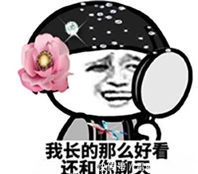 |笑话:一对兄妹小朋友在打架,打得正凶的时候,爸爸赶过来了