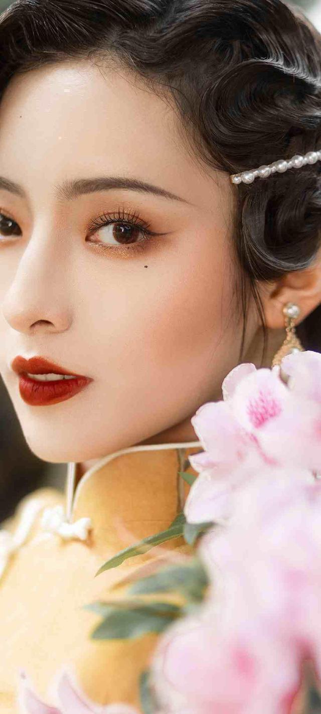 青溪$诗八首·清时宾客黄金尽,应用临流解费钱