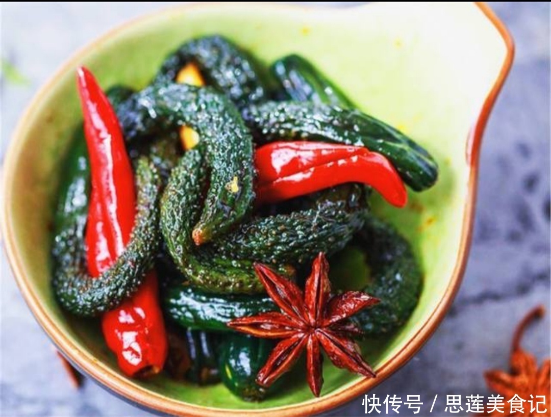 酸爽|老奶奶用了30年的腌黄瓜秘方,口感酸爽,色泽鲜艳,下饭下酒极佳