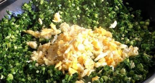 包三鲜馅饺子时,万万不可直接拌馅,多加这一步,饺子鲜香更入味