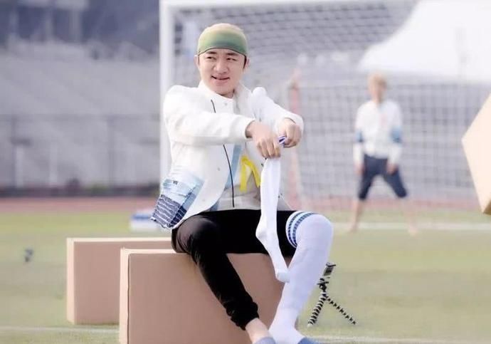 鹿晗|《奔跑吧》官宣了,4位成员退出,7人组合大换血,收视率要凉凉