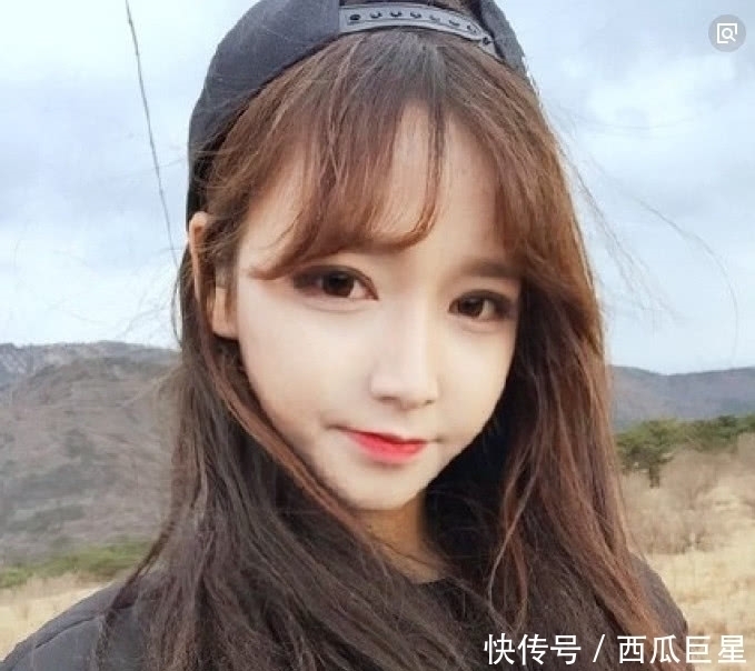 女生下面照片 - 随意云