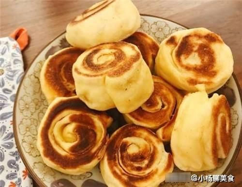 奶油奶酪|想吃面包不用买，在家做，不用烤箱，松软如棉花，放几天都不硬