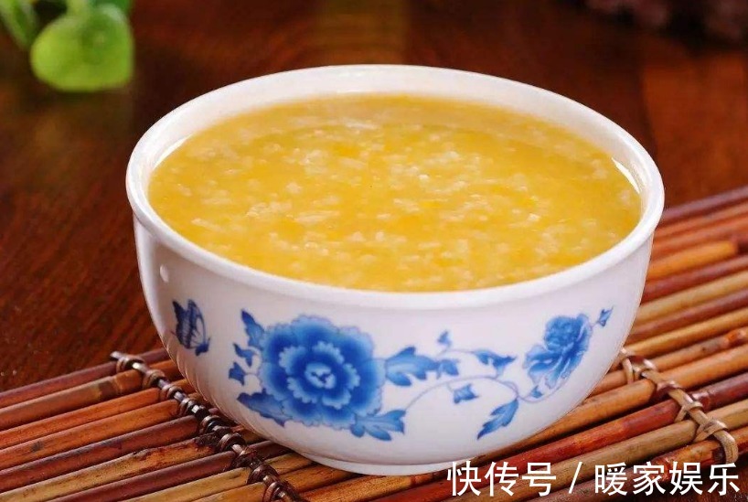 熬小米粥|熬小米粥是有诀窍的,很多人第一步就做错了,怪不得那么难喝!