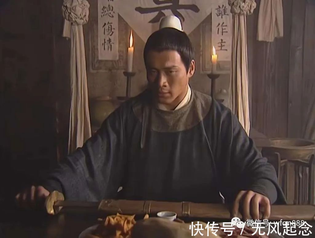 洪教头&柴进没试探武松的武艺,为何却派人试探林冲武艺?原因让人很无语