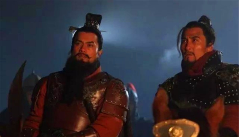 花荣|除了史文恭和花荣,谁才是“夜打曾头市”射杀晁盖的第一嫌疑犯?