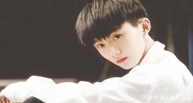 马嘉祺在综艺中表现出色，选秀出道的他，称得上优秀这个词