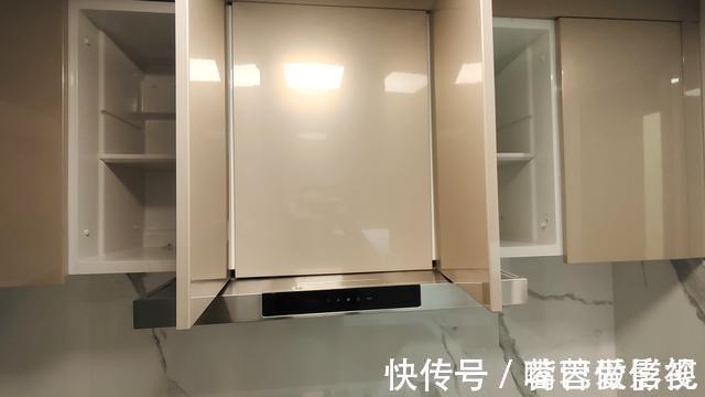 厨房|装修时顺手在厨房里做了6件小事,入住一年后厨房还跟新的一样