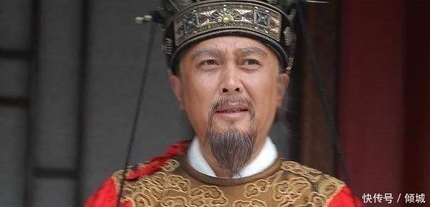 行为|大臣劝告儿子收敛行为,写一上联“不畏官司千张纸”,下联绝了!