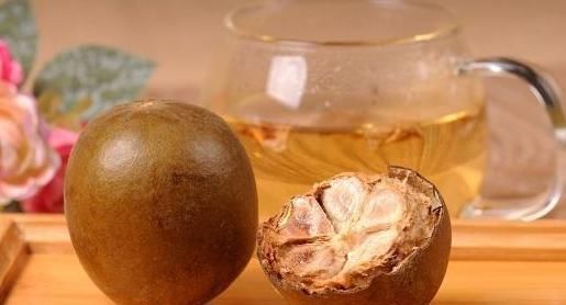 便秘的人,每天用此物泡水喝,改善便秘,缓解口臭,早知早好