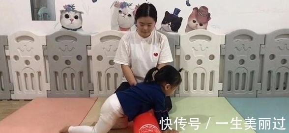 母亲|“不爬就走”与“先爬后走”的婴儿,长大差距明显,家长要了解