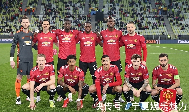 C罗|金融博士：曼联要卖258万件C罗球衣才能回本！球迷：看不起谁呢？